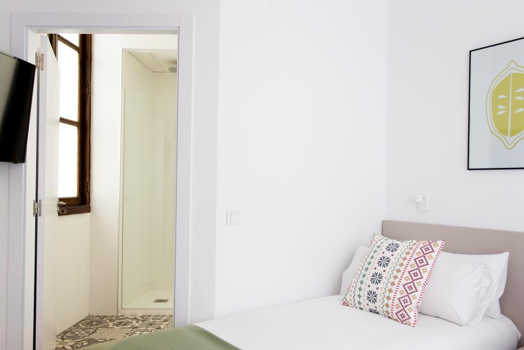 Apartamentos Wallace バレンシア エクステリア 写真